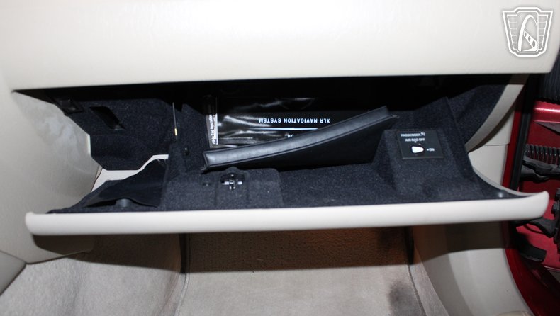 2004 Cadillac XLR 47