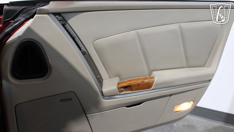 2004 Cadillac XLR 53