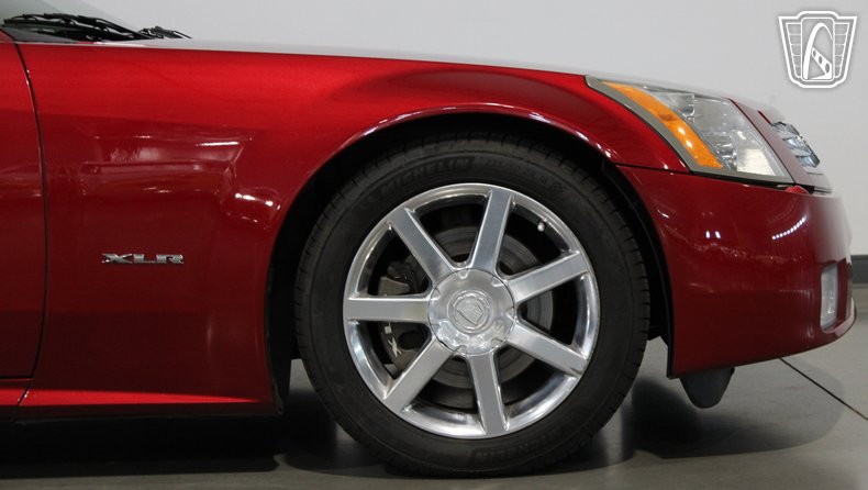 2004 Cadillac XLR 143