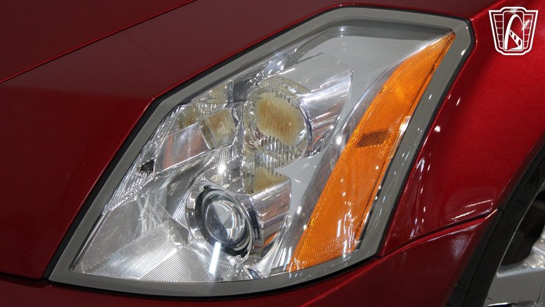 2004 Cadillac XLR 209