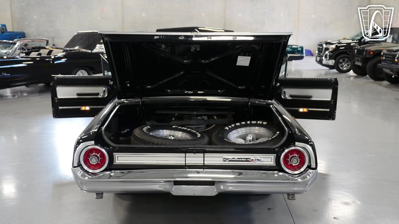 1964 Ford Galaxie 84