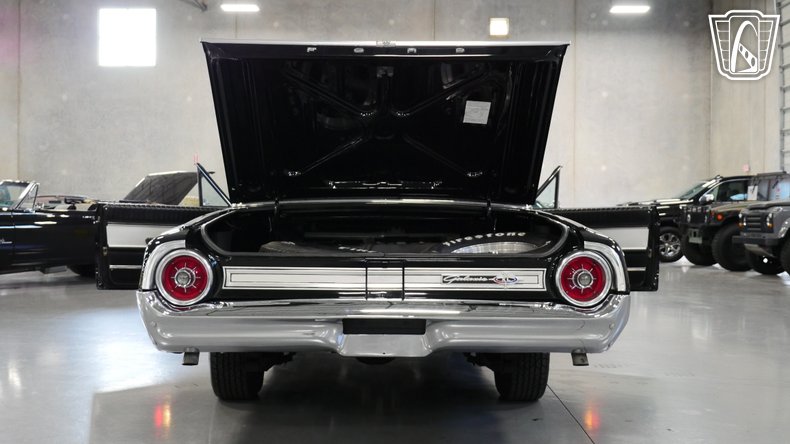 1964 Ford Galaxie 85