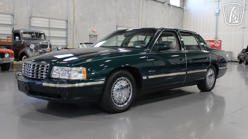 1999 Cadillac DeVille 3