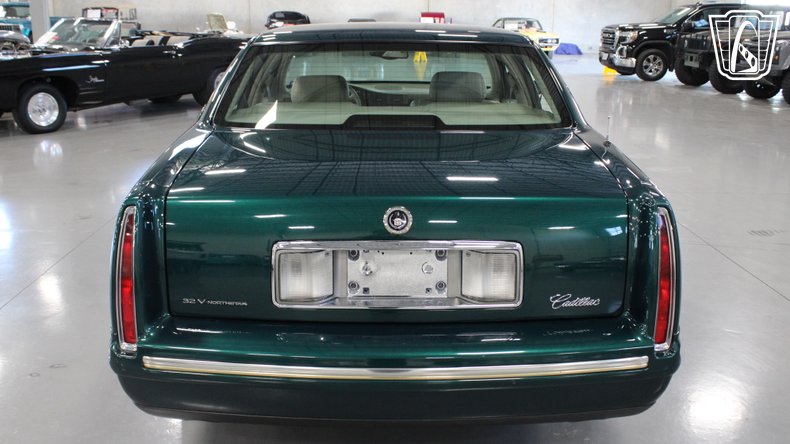 1999 Cadillac DeVille 5
