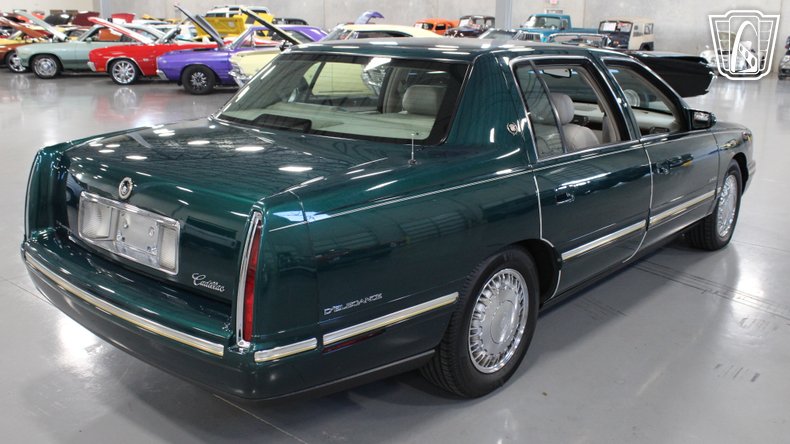 1999 Cadillac DeVille 6