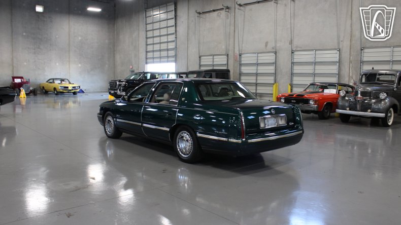 1999 Cadillac DeVille 49