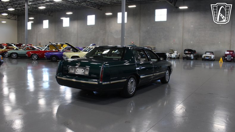 1999 Cadillac DeVille 55