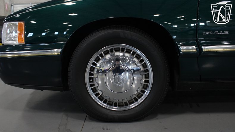 1999 Cadillac DeVille 63