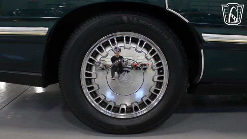 1999 Cadillac DeVille 65