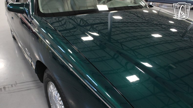 1999 Cadillac DeVille 68