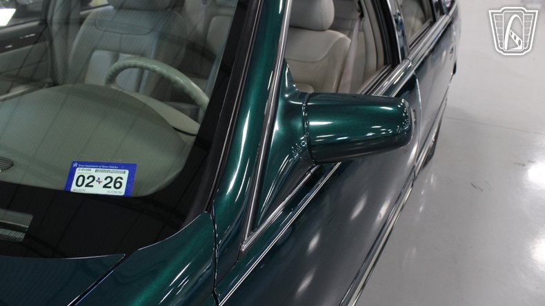 1999 Cadillac DeVille 71