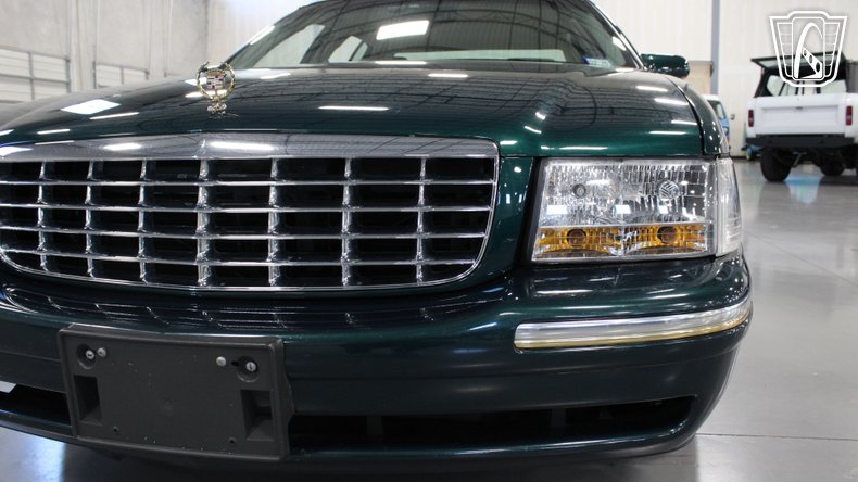 1999 Cadillac DeVille 78