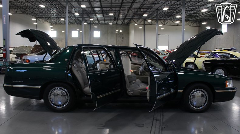 1999 Cadillac DeVille 120