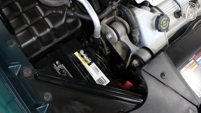 1999 Cadillac DeVille 130