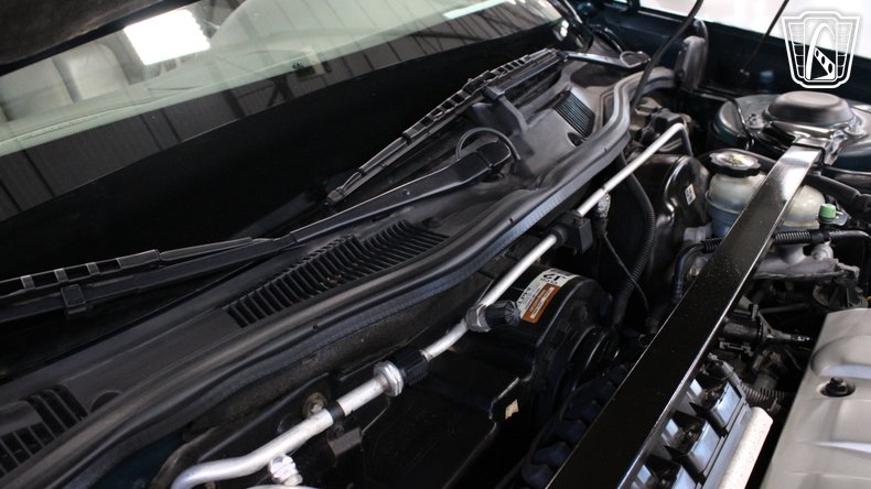 1999 Cadillac DeVille 135
