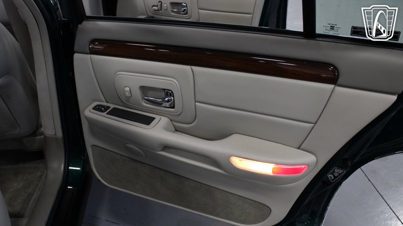 1999 Cadillac DeVille 139