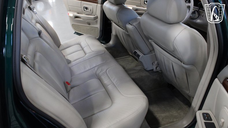 1999 Cadillac DeVille 144