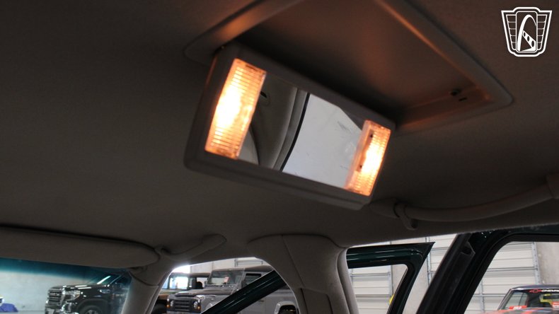 1999 Cadillac DeVille 156