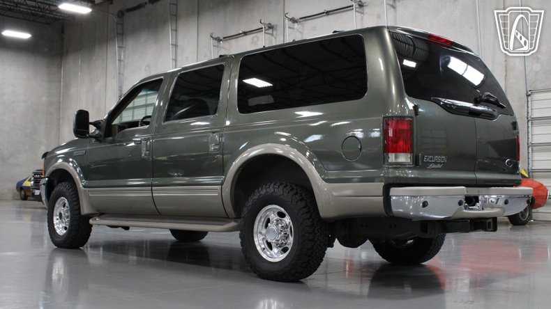 2001 Ford Excursion 29