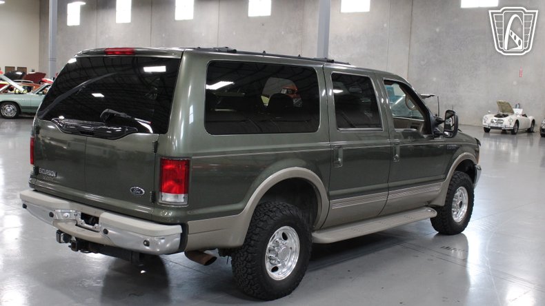 2001 Ford Excursion 32