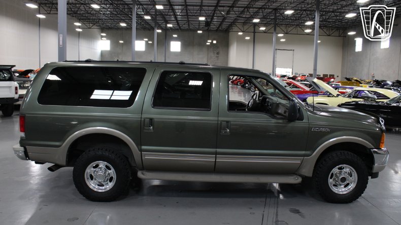 2001 Ford Excursion 34