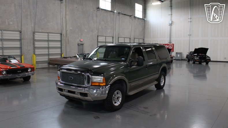 2001 Ford Excursion 41