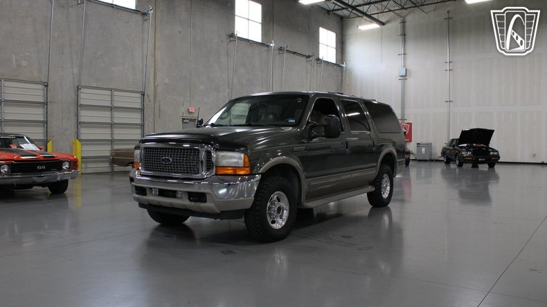 2001 Ford Excursion 42