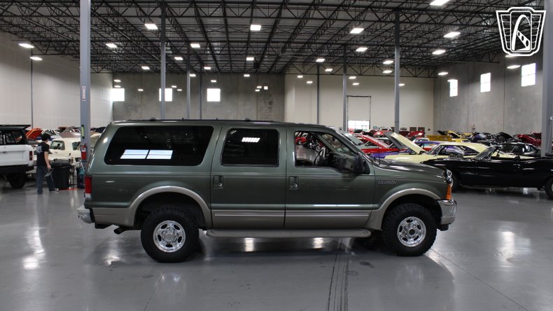 2001 Ford Excursion 56