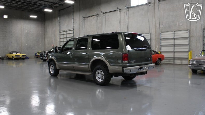 2001 Ford Excursion 48