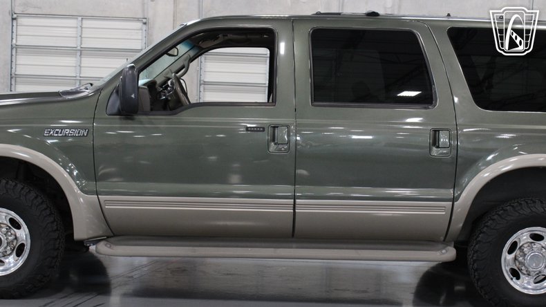 2001 Ford Excursion 66