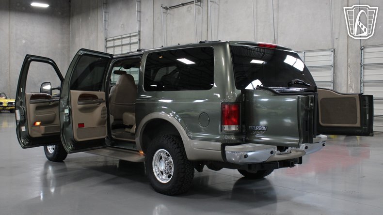 2001 Ford Excursion 75
