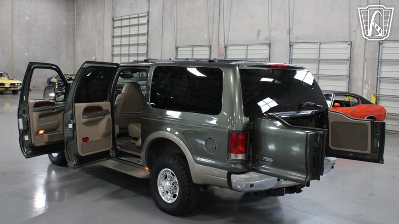 2001 Ford Excursion 74