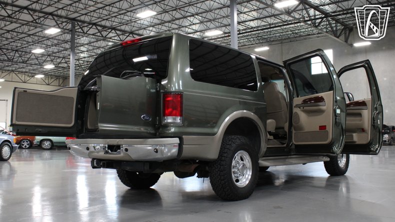 2001 Ford Excursion 82