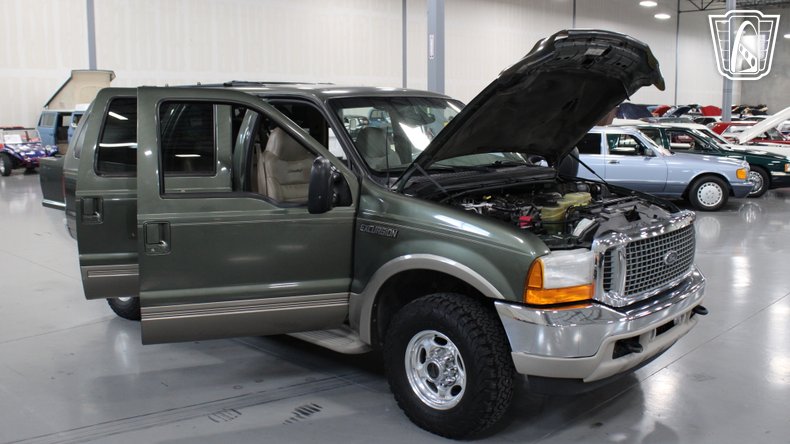 2001 Ford Excursion 86