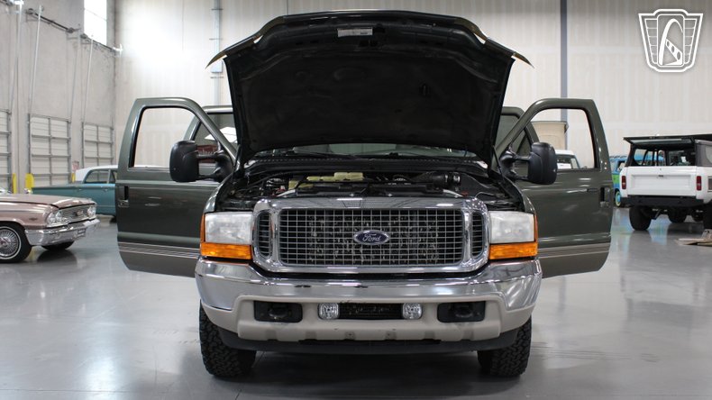 2001 Ford Excursion 90