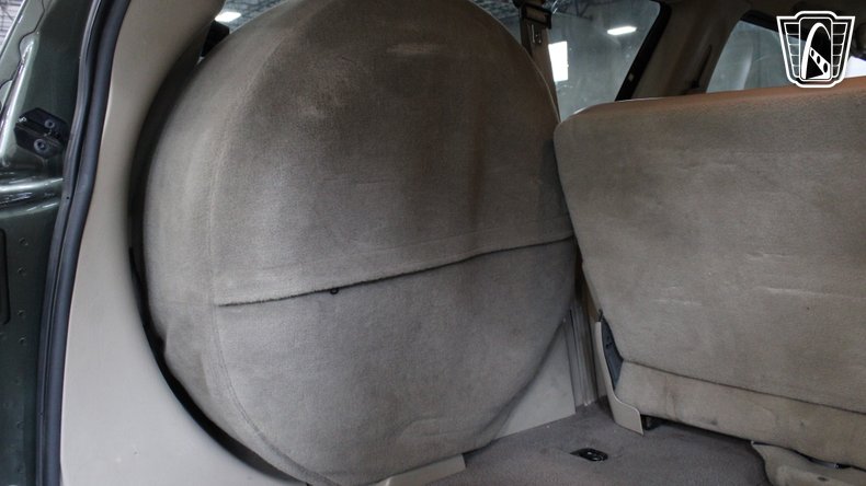 2001 Ford Excursion 104
