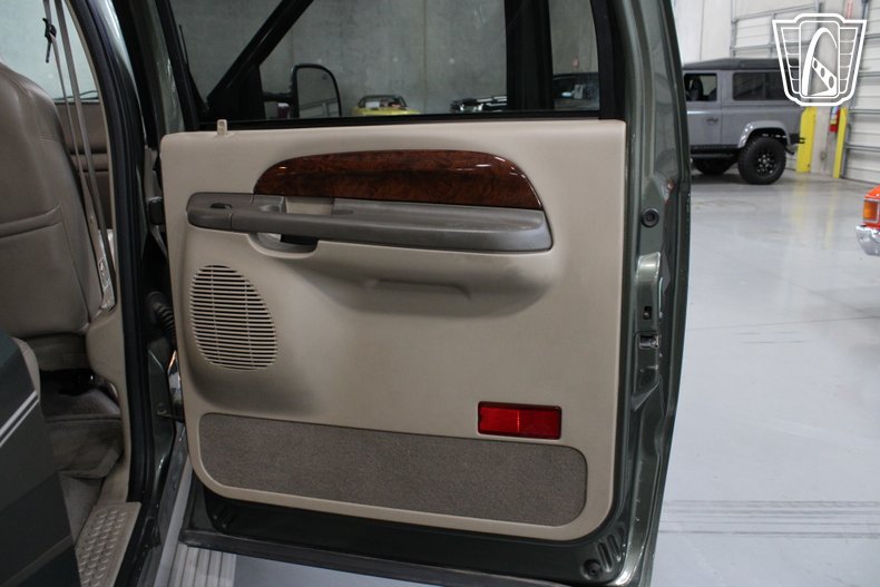 2001 Ford Excursion 115