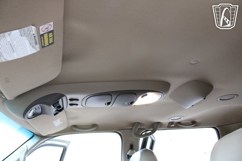2001 Ford Excursion 121