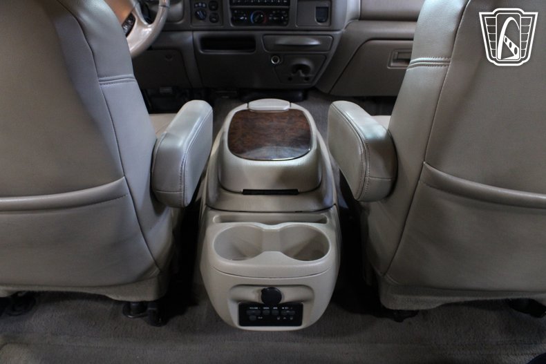 2001 Ford Excursion 125