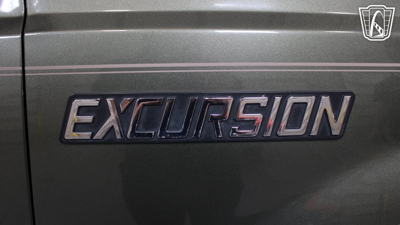 2001 Ford Excursion 148