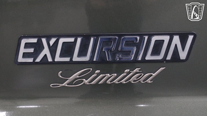 2001 Ford Excursion 155