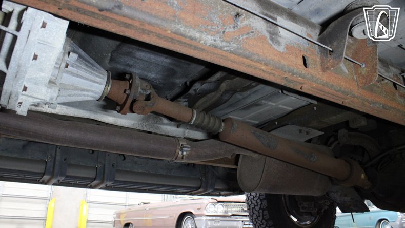2001 Ford Excursion 18