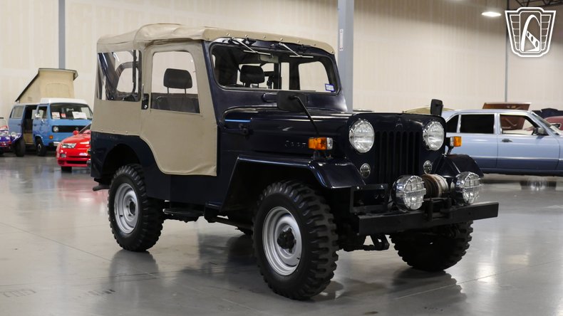1981 Mitsubishi Jeep 8