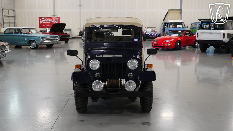 1981 Mitsubishi Jeep 56