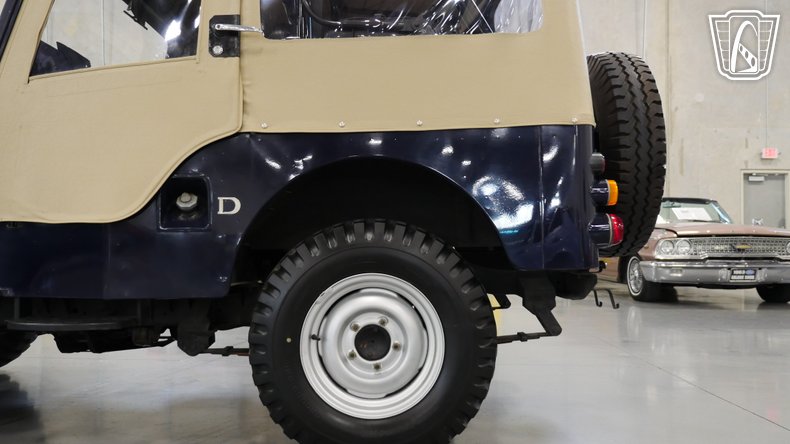 1981 Mitsubishi Jeep 61