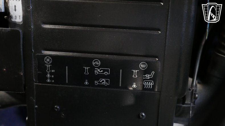 1981 Mitsubishi Jeep 121