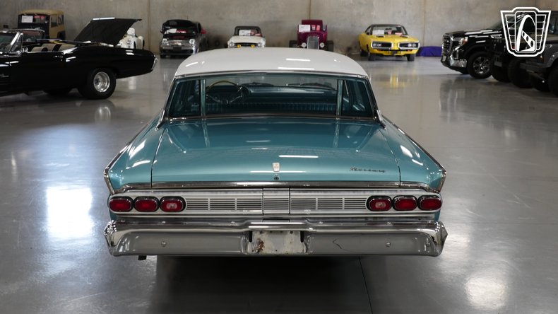 1964 Mercury Monterey 27