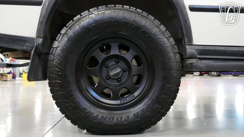 2003 Land Rover Discovery 108