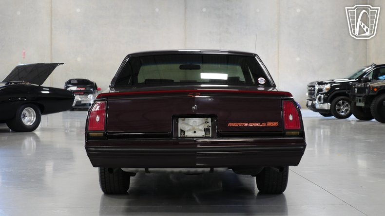 1985 Chevrolet Monte Carlo 5
