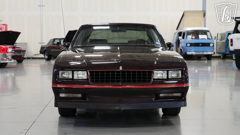 1985 Chevrolet Monte Carlo 9